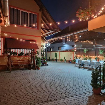 Casa Cosmin Cincu Hotel Exterior foto
