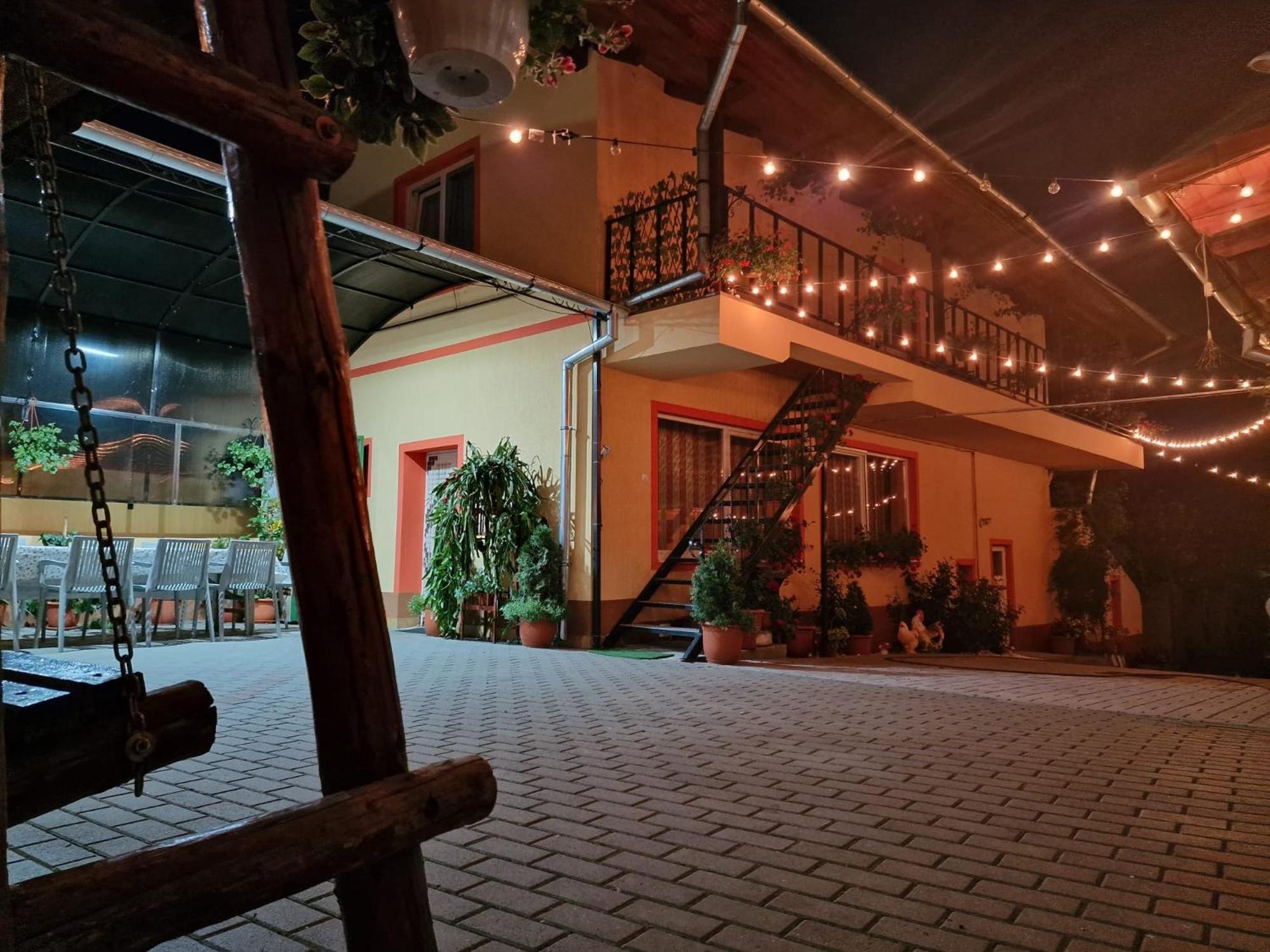 Casa Cosmin Cincu Hotel Exterior foto